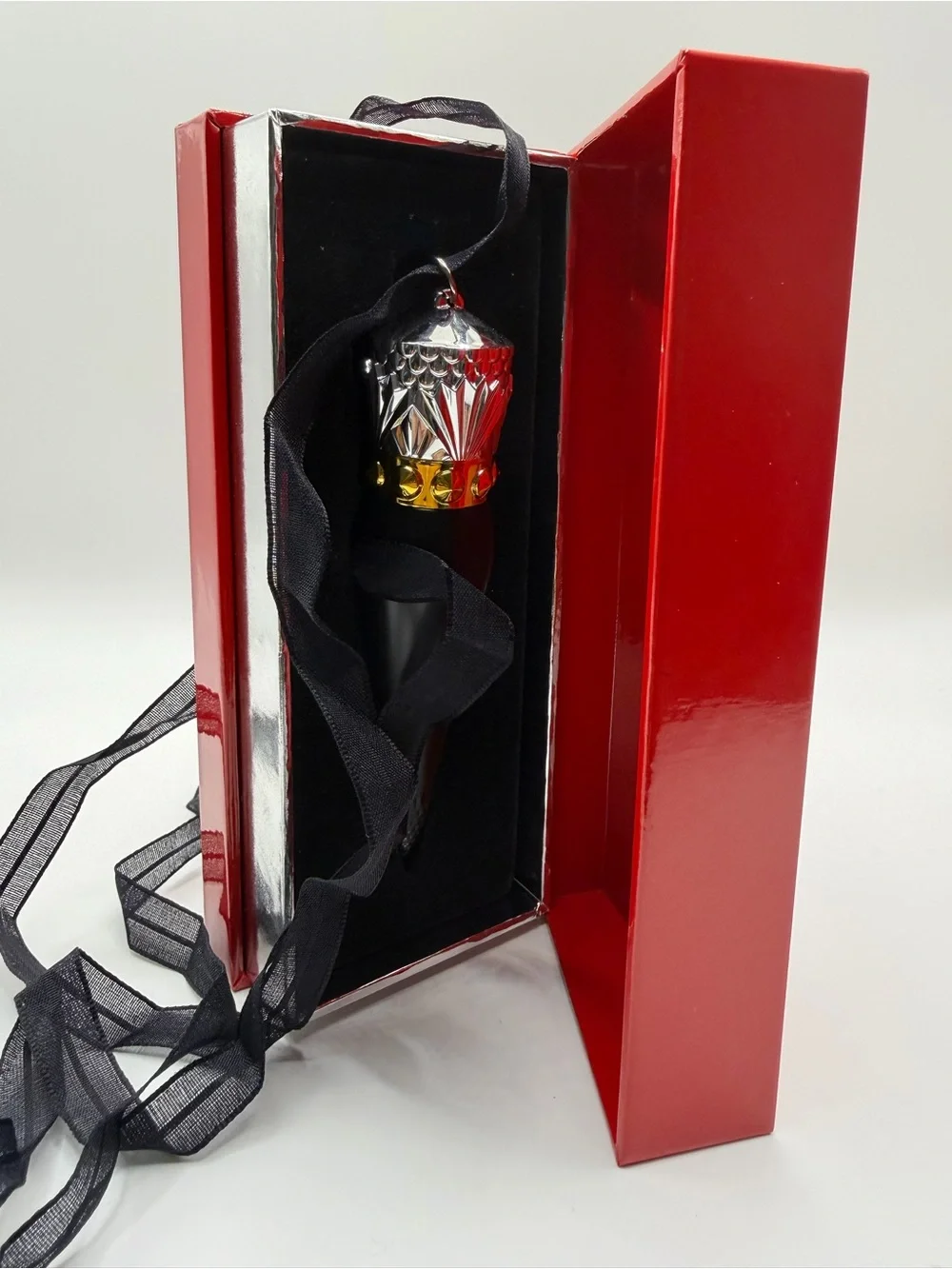 Christian Louboutin Velvet Matte Lip Colour Jackie 002M in Deep Red